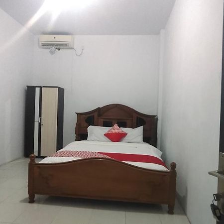 Oyo 90157 Griya Andon Syariah Hotell Cirebon Eksteriør bilde