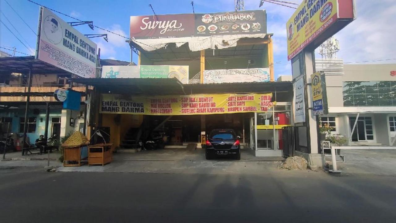 Oyo 90157 Griya Andon Syariah Hotell Cirebon Eksteriør bilde