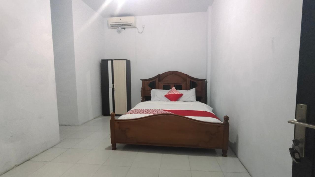 Oyo 90157 Griya Andon Syariah Hotell Cirebon Eksteriør bilde